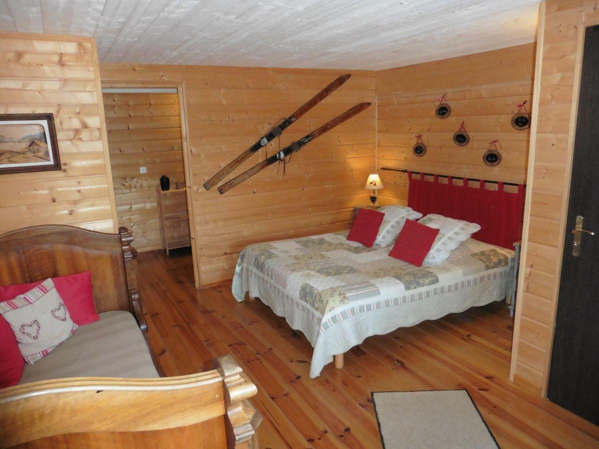 Chalet De Barraou Bed & Breakfast Binos Ngoại thất bức ảnh